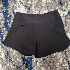 ETHOS Oversized Running Shorts - Black/Medium